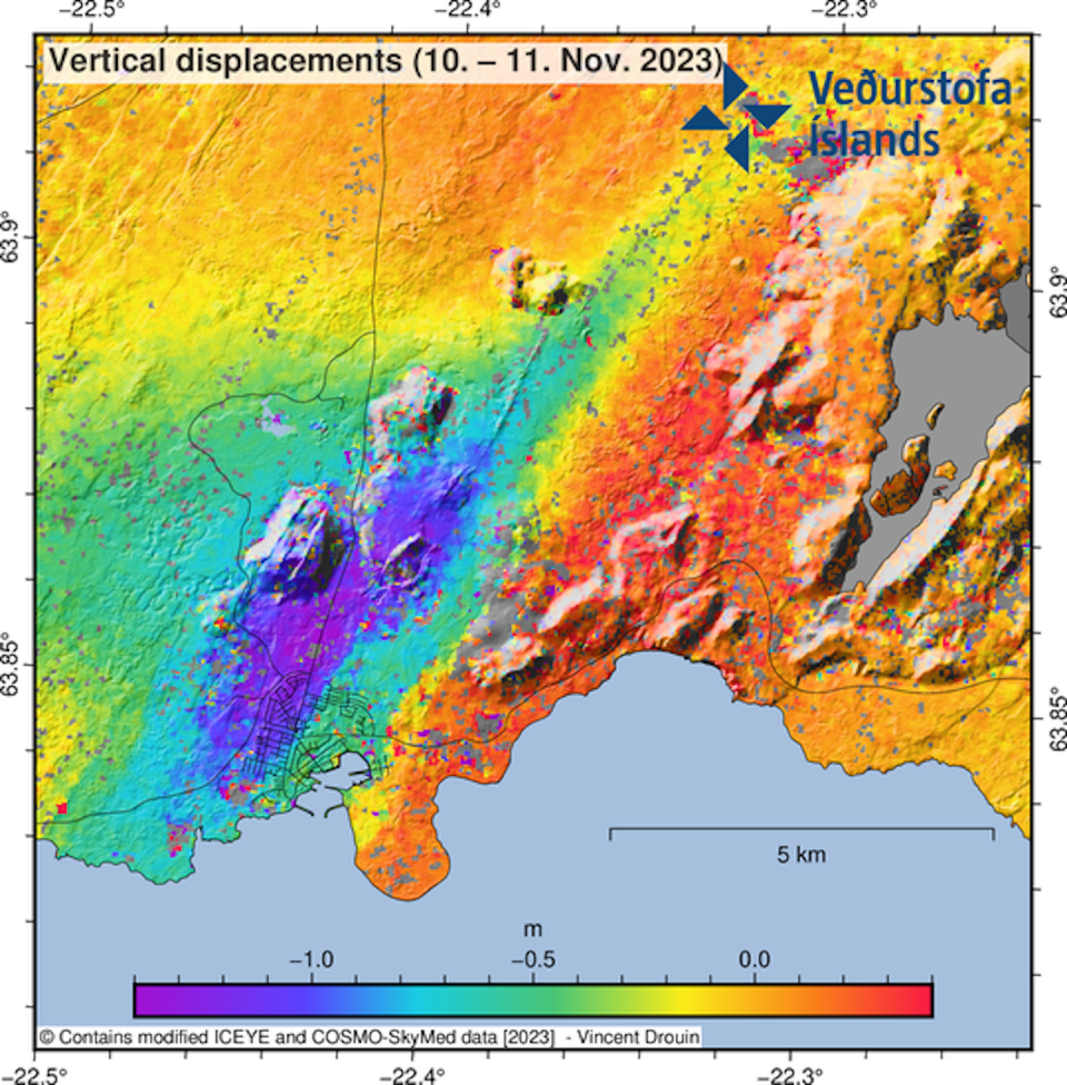 Estimates of how the ground deformed near Grindavík, Iceland, on Nov. 10-11, 2023. The vertical movements of more than 3 feet (dark purple), between Grindavík on the ocean and the Blue Lagoon north of it, were caused by the magma dike’s movement. <a href="https://en.vedur.is/about-imo/news/bigimg/4511?ListID=0" rel="nofollow noopener" target="_blank" data-ylk="slk:Icelandic Met Office;elm:context_link;itc:0;sec:content-canvas" class="link ">Icelandic Met Office</a>