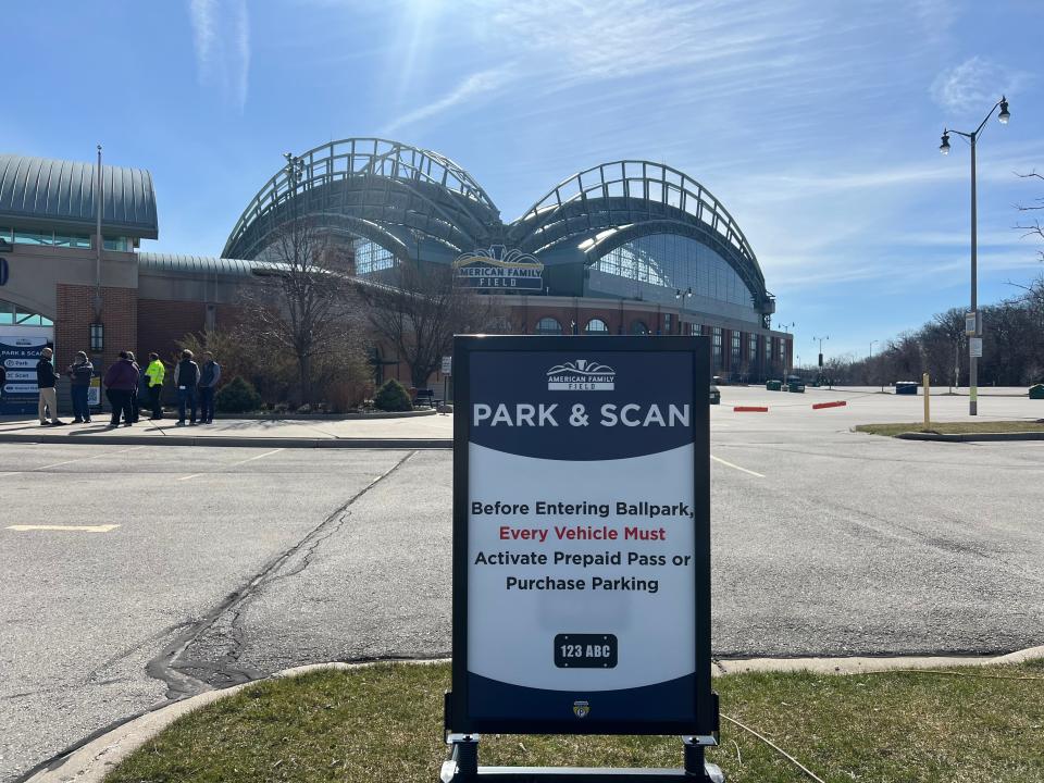 American Family Field is introducing a new QR code-based parking payment system, which uses the MLB Ballpark app. Fans can purchase parking in advance or on game day.