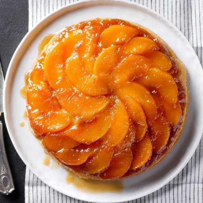 Southern Peach Upside Down Cake Exps Fbmz18 169900 B05 08 1b 4