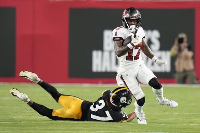 Bucs make roster moves following first preseason game