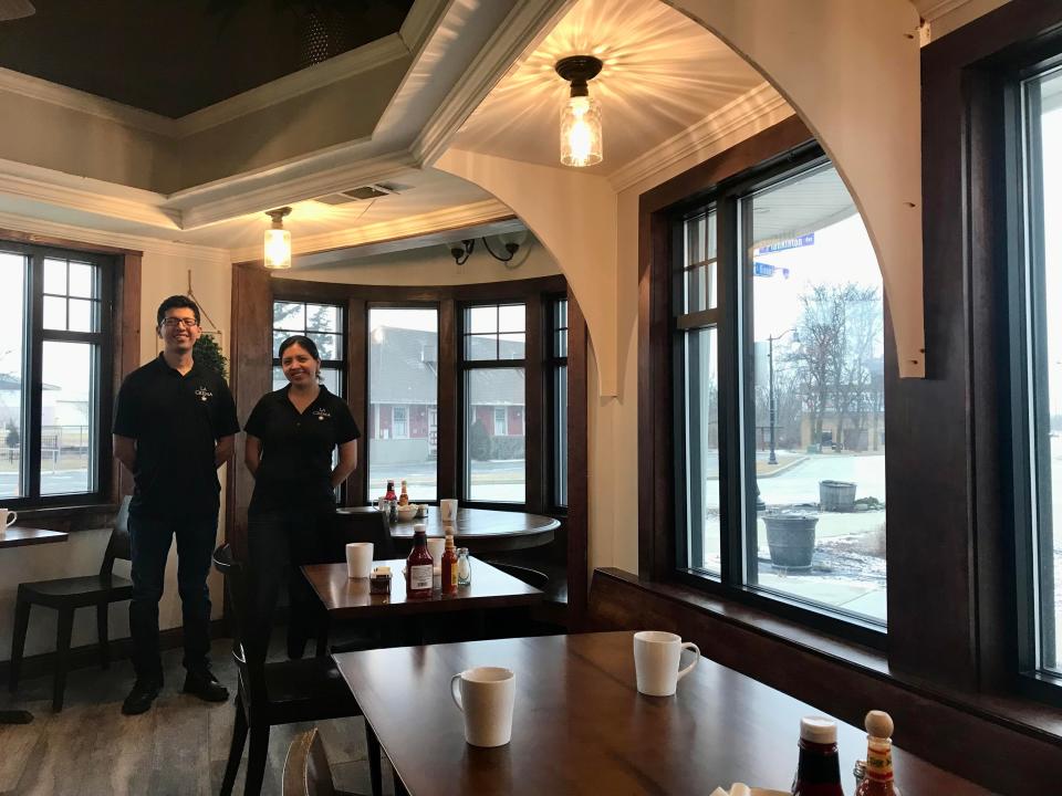 Gerardo Flores (left) and his sister Claudia Flores opened La Crema, a breakfast and lunch restaurant, in the former Samano’s building at 3431 E. Plankinton Ave. in Cudahy.