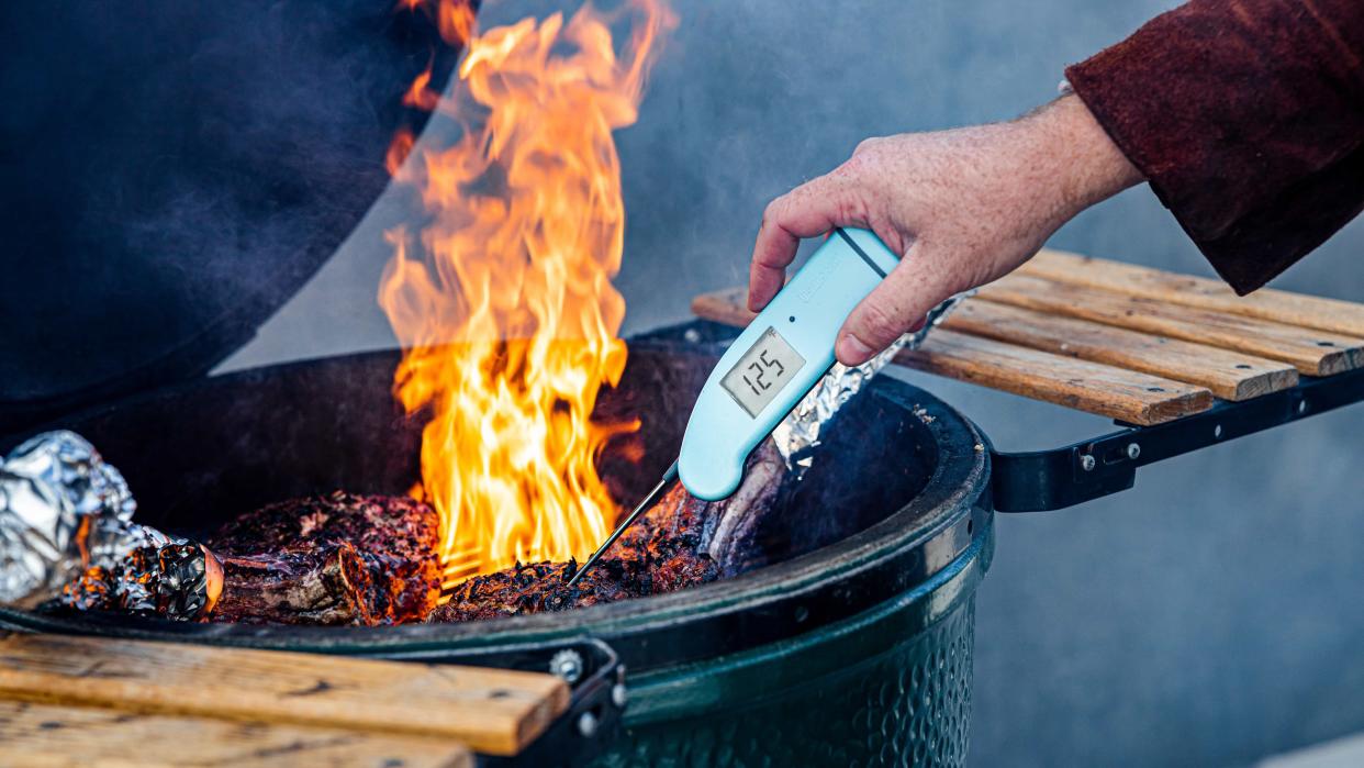 Get this incredible meat thermometer at a great price in this exclusive color.