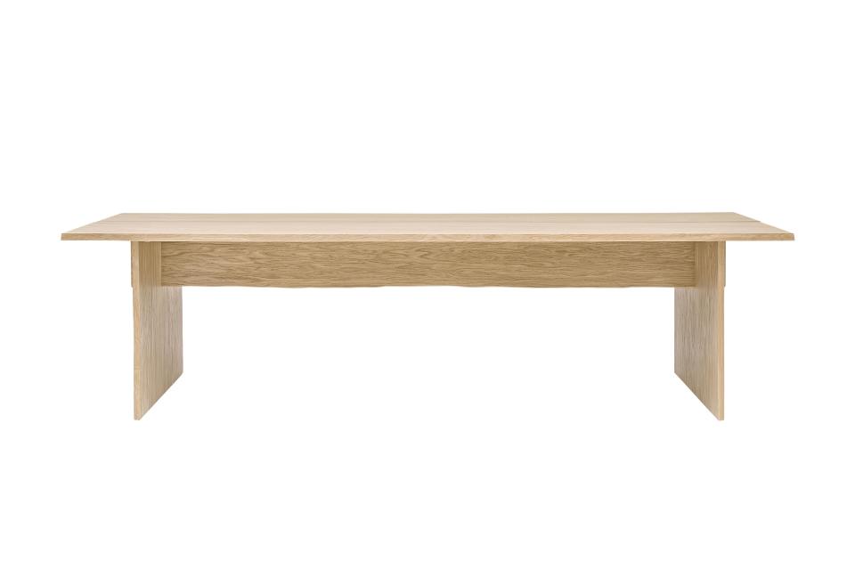 2016: The Bookmatch Table by Philippe Malouin is a contemporary take on traditional carpentry.