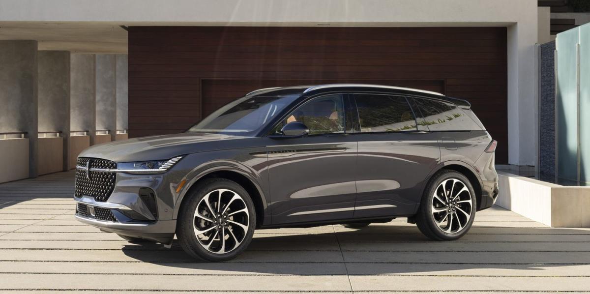 2025 Lincoln Nautilus Pricing Bumped Way Up, Stretches Beyond 80K