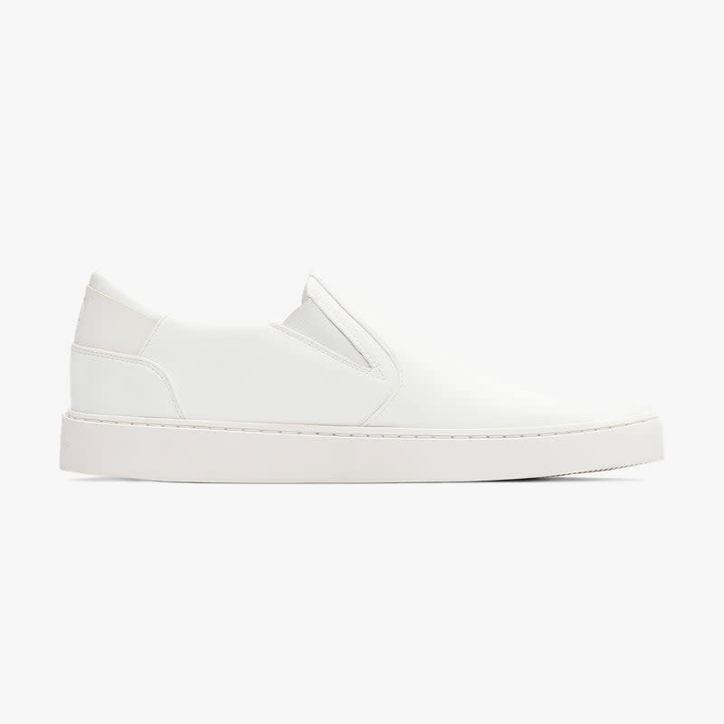 <p><a href="https://go.redirectingat.com?id=74968X1596630&url=https%3A%2F%2Fwww.thousandfell.com%2Fproducts%2Fmens-slip-on-sneaker-white&sref=https%3A%2F%2Fwww.esquire.com%2Fstyle%2Fmens-fashion%2Fg39562864%2Fmens-slip-on-shoes-summer%2F" rel="nofollow noopener" target="_blank" data-ylk="slk:Shop Now;elm:context_link;itc:0;sec:content-canvas" class="link ">Shop Now</a></p><p>Slip Ons</p><p>thousandfell.com</p><p>$125.00</p>