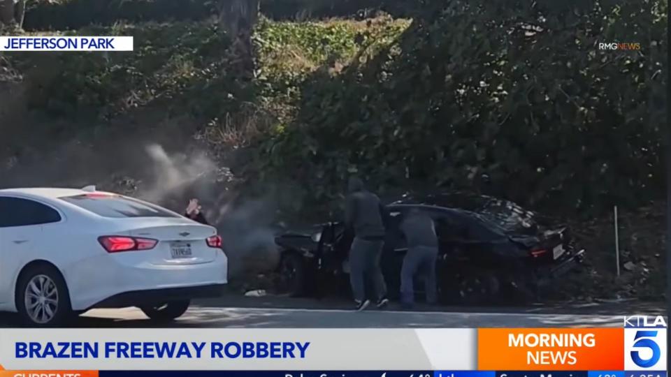 California Thieves Cause Car Crash, Rob Victim