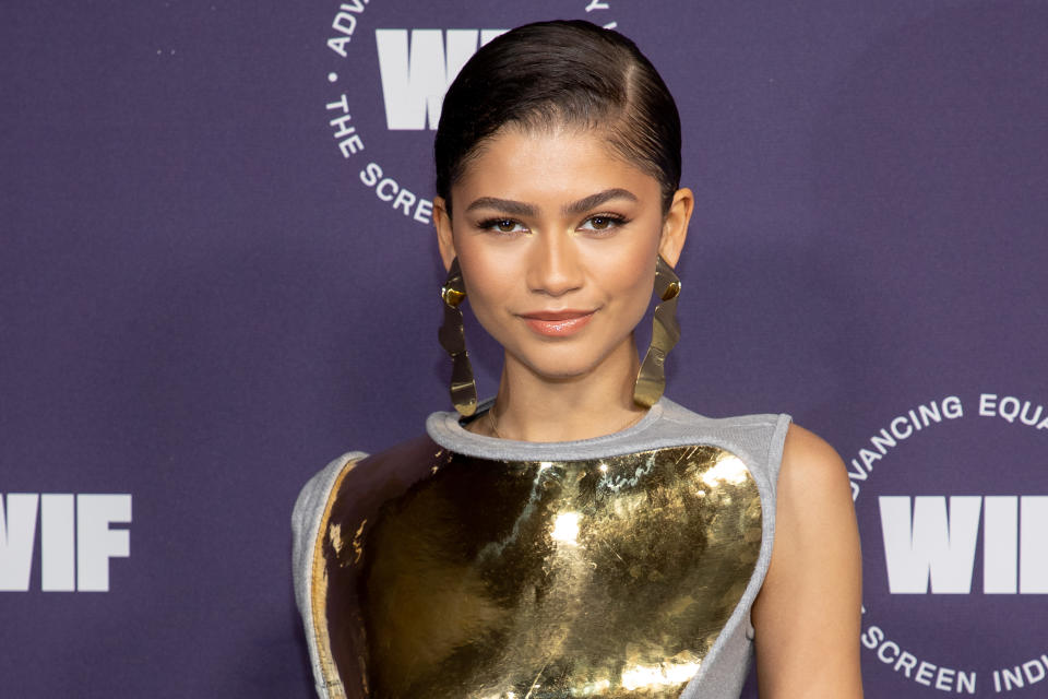 Sobre el maquillaje y peluquería de Zendaya