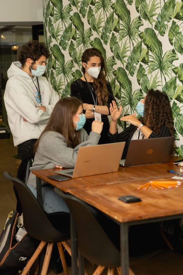 Un team al lavoro durante l'evento ShareME Challenge di Marketing Espresso il 17, 18, 19 dicembre 2021. Office Jam. Roma. (Photo: <a href=