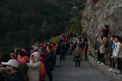 Xiapu's scenic beauty and famed picturesque sunrises draw thousands of Chinese photographers each year