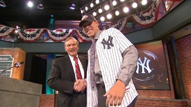 Former Diamond Dog Aaron Judge reaches 60 home runs with New York Yankees -  ABC30 Fresno
