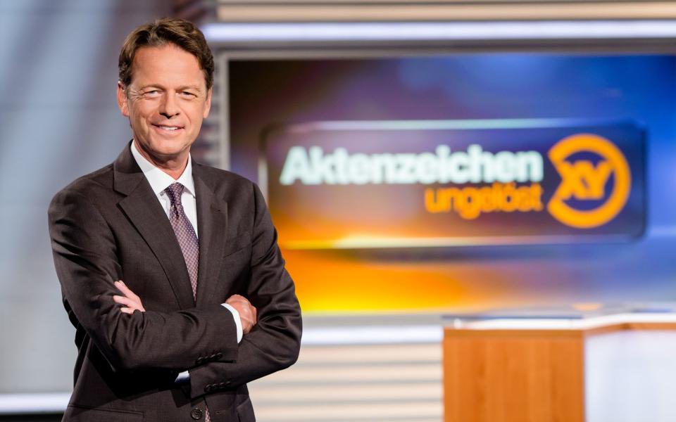 In dem ZDF-Fahndungsklassiker "Aktenzeichen XY... ungelöst" wurde am Mittwoch nach einem Täter gesucht, der vor zwei Jahren mit nur einem Faustschlag das Leben eines 51-Jährigen zerstört hat.