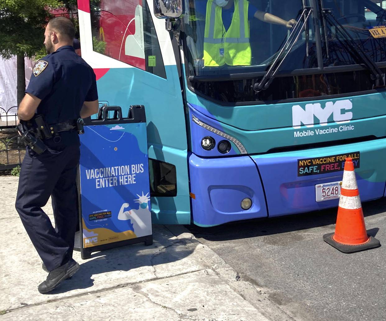 Photo by: STRF/STAR MAX/IPx 2021 7/7/21 Delta Variant now dominant COVID-19 strain in in the United States according to CDC. STAR MAX File Photo: 7/4/21 COVID-19 vaccination sites are set up in Coney Island, New York.