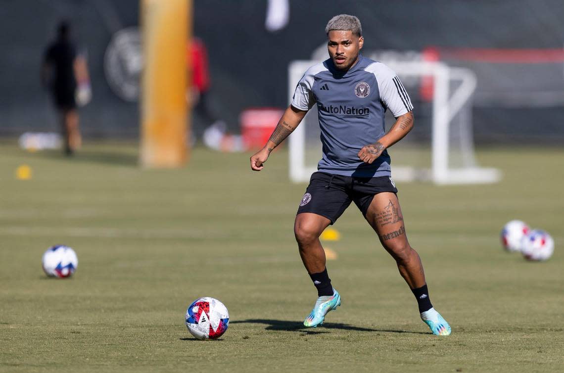 Inter Miami forward Josef Martínez (17) runs drills during a practice session at the Florida Blue Training Center on Wednesday, Jan. 18, 2023, in Fort Lauderdale, Fla.