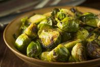 <p><strong><strong>Quantity:</strong> </strong>1 cup Brussels sprouts </p><p><strong>Per serving:</strong> 33 calories, 0 g fat, 3.3 g carbs, 0 g fat</p>