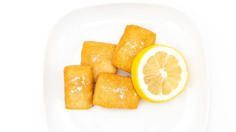 panelle with lemon