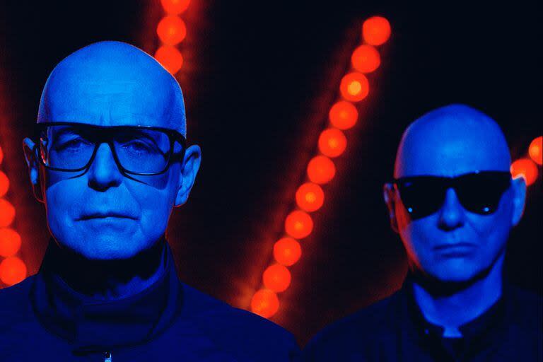 Pet Shop Boys, en una imagen promocional de su nuevo álbum, el 15° de estudio de Tennant y Lowe