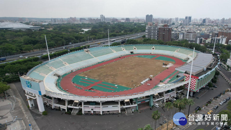 ▲高市中正運動場華麗轉身Kaohsiung Highline。（圖／記者 許高祥 翻攝）