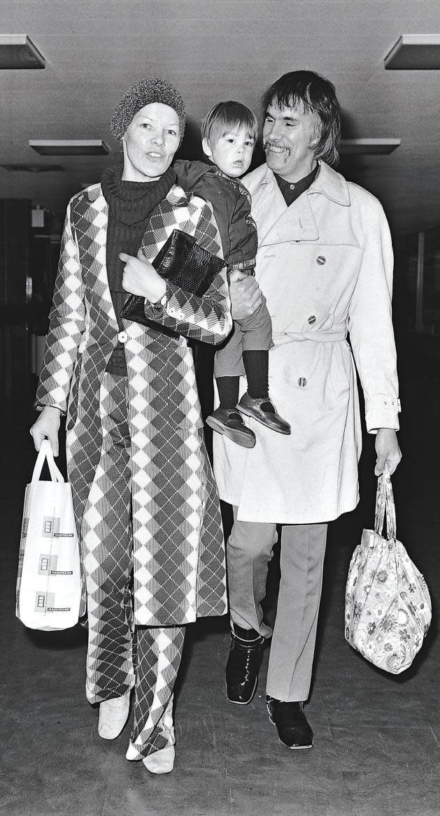 Jackson with her then husband, Roy Hodges and their son, Dan (Getty Images)