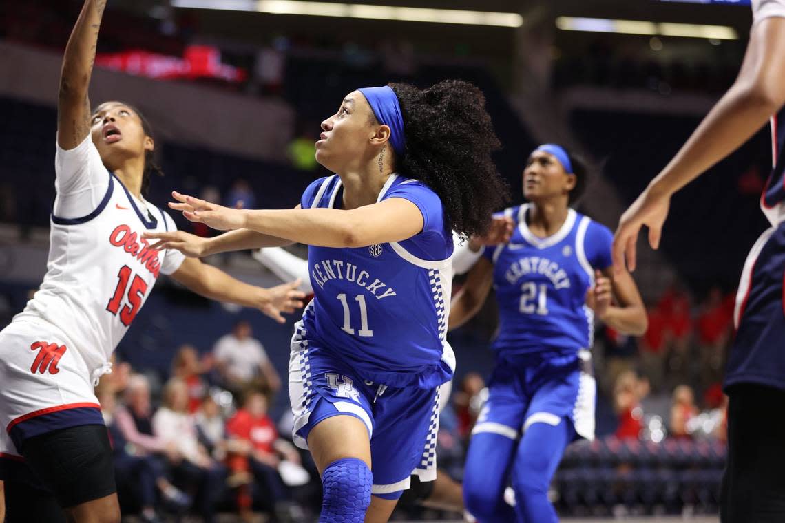 Kentucky’s Jada Walker (11) battled Mississippi’s Angel Baker for the ball during Monday night’s game. Walker, one of only two UK starters to score, finished with seven points.