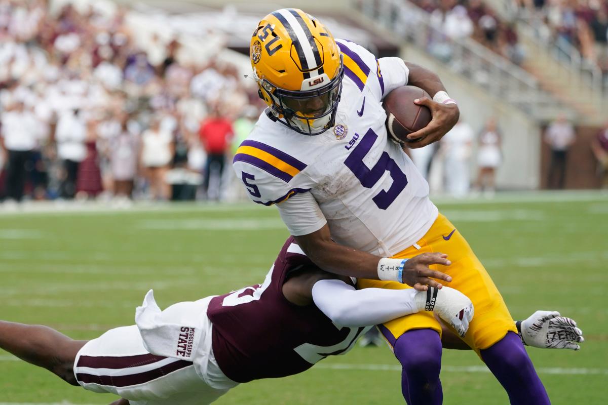 LSU football score prediction vs. Arkansas Scouting report on SEC home