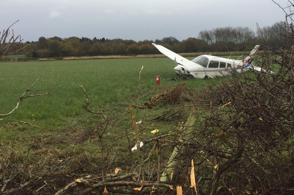 The plane eventually came to a standstill in a field (PA) 