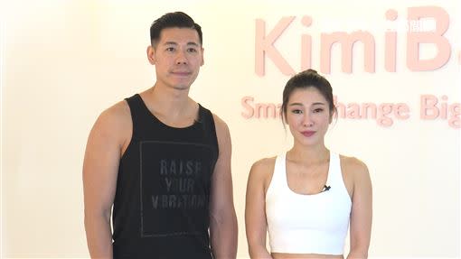 舞蹈老師KIMIKO和未婚夫王家玄教授接受《三立新聞網》專訪。（圖／記者戴華辰攝影）