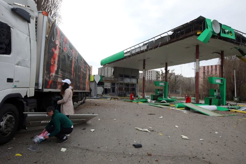A petrol station is damaged as a result of the overnight Russian attack on Kharkiv, northeastern Ukraine. -/Ukrinform/dpa