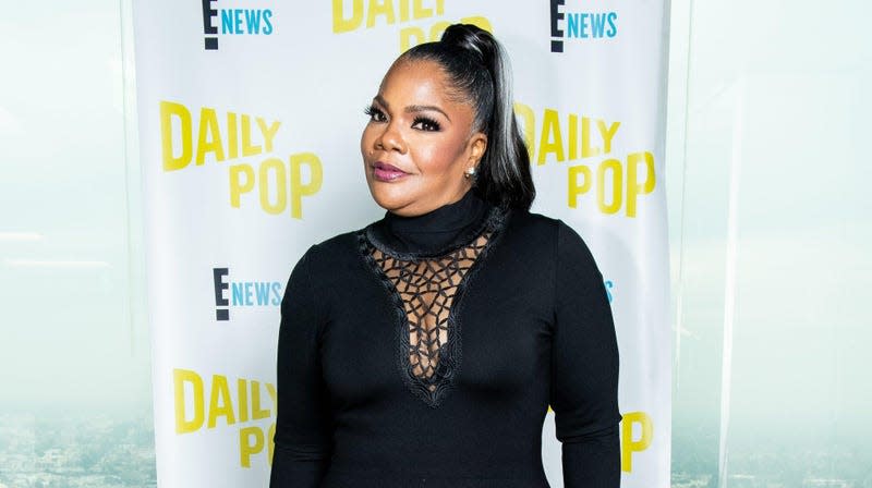 Mo’Nique poses for a photo on set of E! Daily Pop on January 30, 2019.