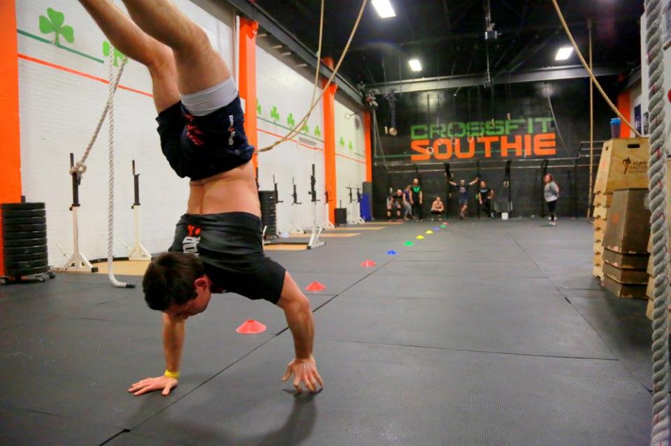 <b>Photo: Cf S./<a href="https://yelp.com/biz_photos/crossfit-southie-boston?utm_campaign=7d8bdf57-9253-442f-886c-51609e979509%2C09c23f6b-ed6e-43c5-94ae-db44286e5d26&utm_medium=81024472-a80c-4266-a0e5-a3bf8775daa7" rel="nofollow noopener" target="_blank" data-ylk="slk:Yelp;elm:context_link;itc:0;sec:content-canvas" class="link ">Yelp</a></b>