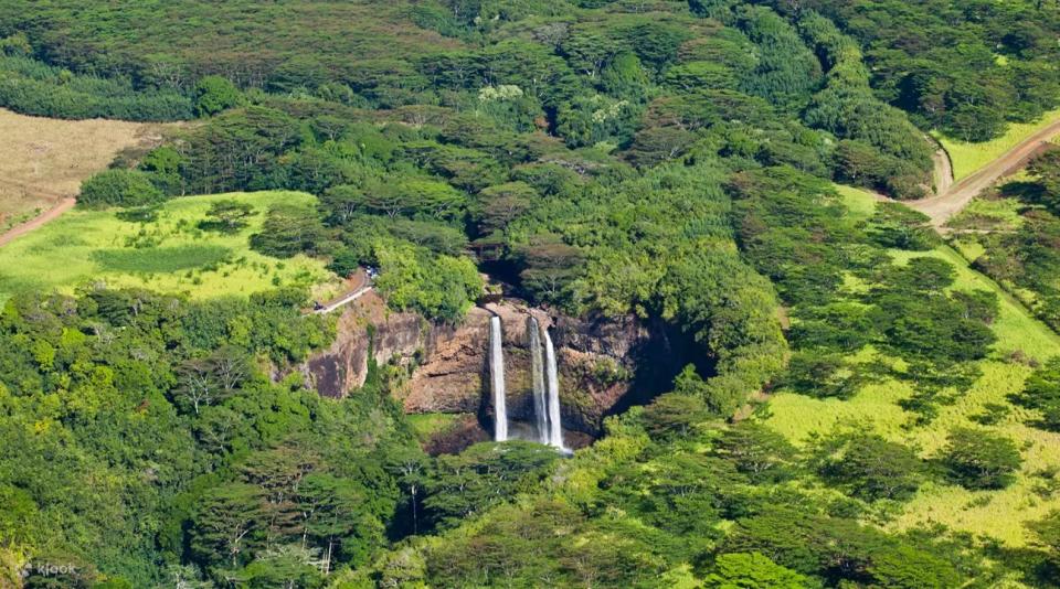 Kauai Movie Sites Adventure Tour in Hawaii. (Photo: Klook SG)