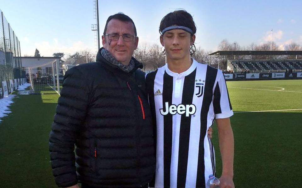 Dan and Radu Dragusin while the youngster was at Juventus in 2017