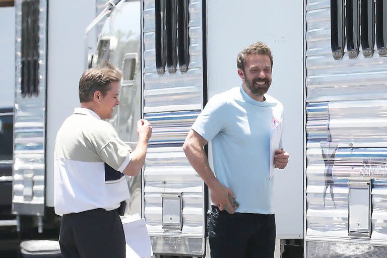 Ben Affleck y Matt Damon trabajan y se divierten en el rodaje de su nueva película juntos