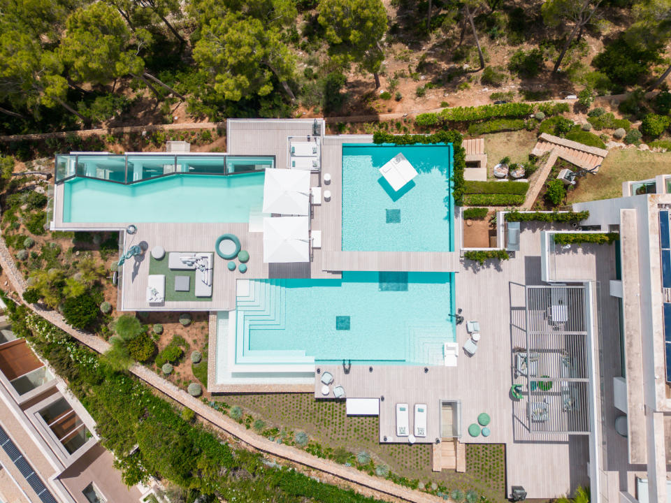 La Villa Camaleón tiene tres piscinas exteriores. Foto: cortesía de Engel & Voelkers Mallorca.