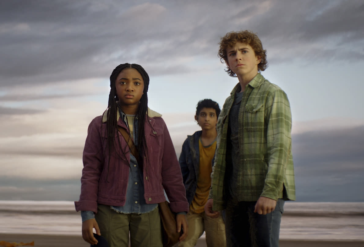 Walker Scobell, Leah Sava Jeffries and Aryan Simhadri in 'Percy Jackson and the Olympians'. 