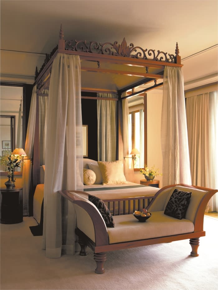 Deluxe Suite: The Dharmawangsa's rooms and suites are decorated in traditional thematic schemes of Java, Pasisiran, Bali, Sumatran and East Indonesian— all adorned in a rich variety of textiles and classic artworks. (
