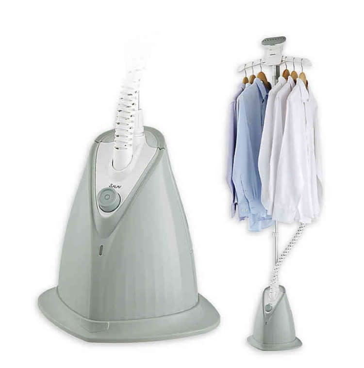 SALAV XL-08 Garment Steamer. (Photo: Bed Bath and Beyond)