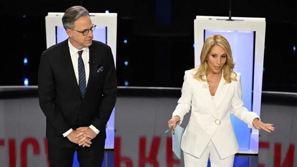 Jake Tapper Dana Bash moderate CNN debate