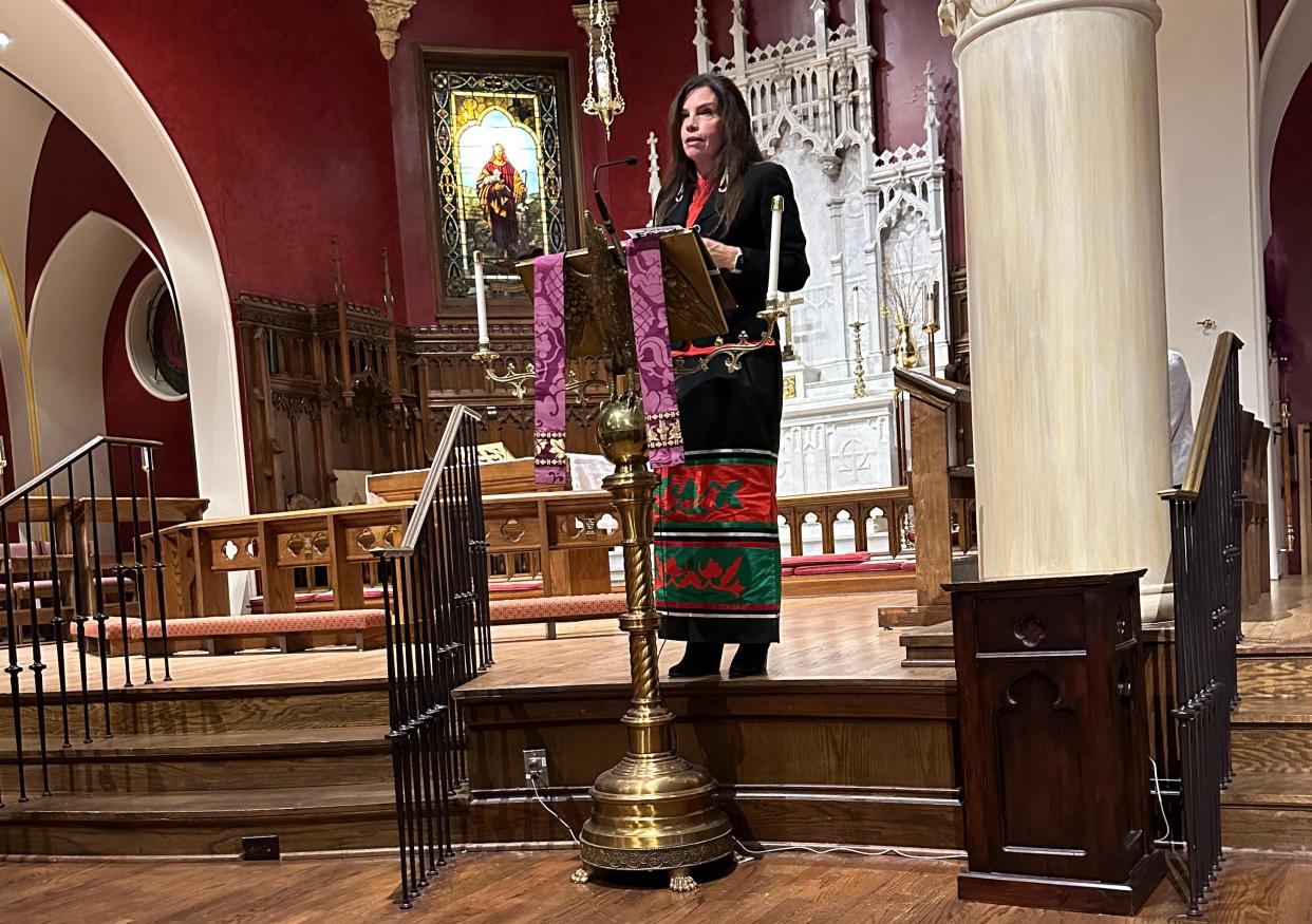 Lisa Johnson Billy, speaker of the Chickasaw Tribal Legislature, leads a prayer during an interfaith prayer vigil for Turkey and Syria on Tuesday at St. Paul's, 127 NW 7. [Provided]