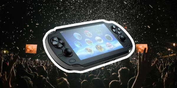 Fan graba concierto con un PlayStation Vita