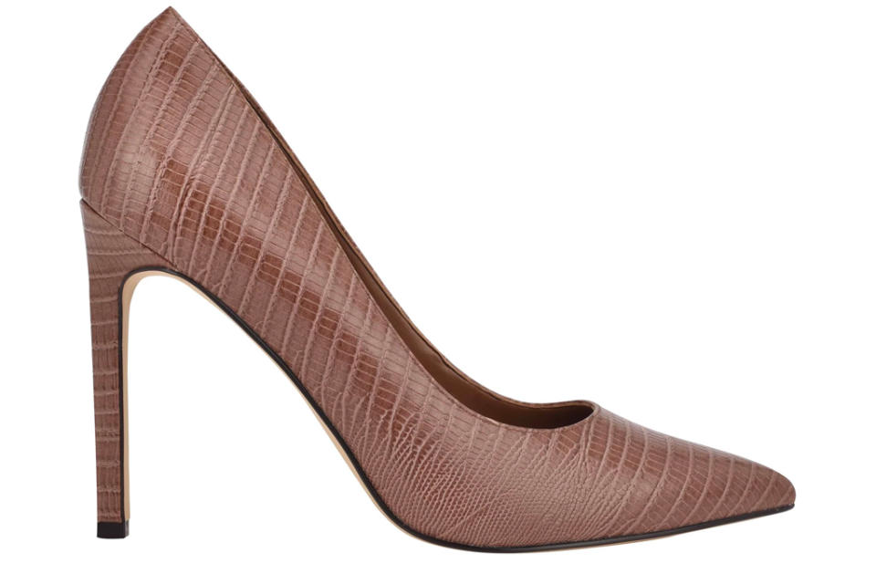 pumps, brown, embossed, snakeskin, nine west