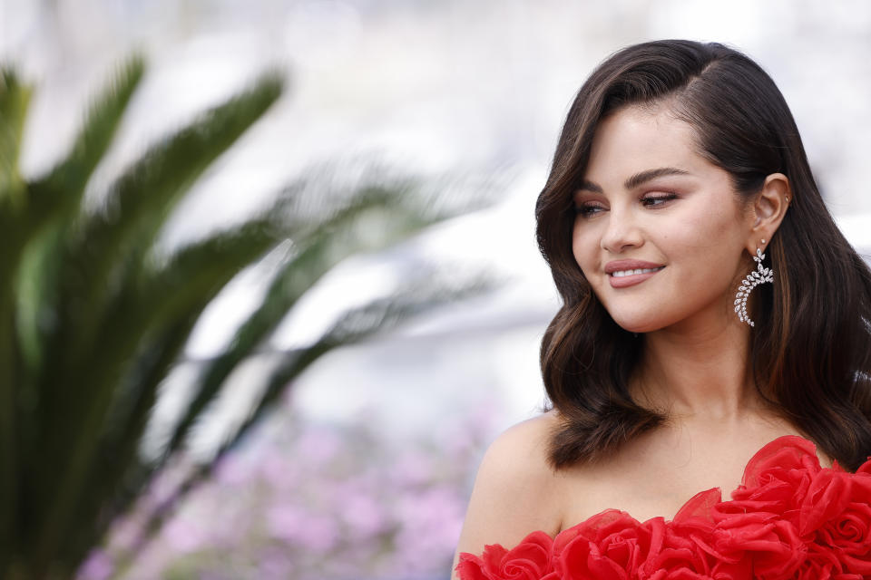 Selena Gomez poses for photographers at the photo call for the film 'Emilia Perez' at the 77th international film festival, Cannes, southern France, Sunday, May 19, 2024. (Photo by Vianney Le Caer/Invision/AP)