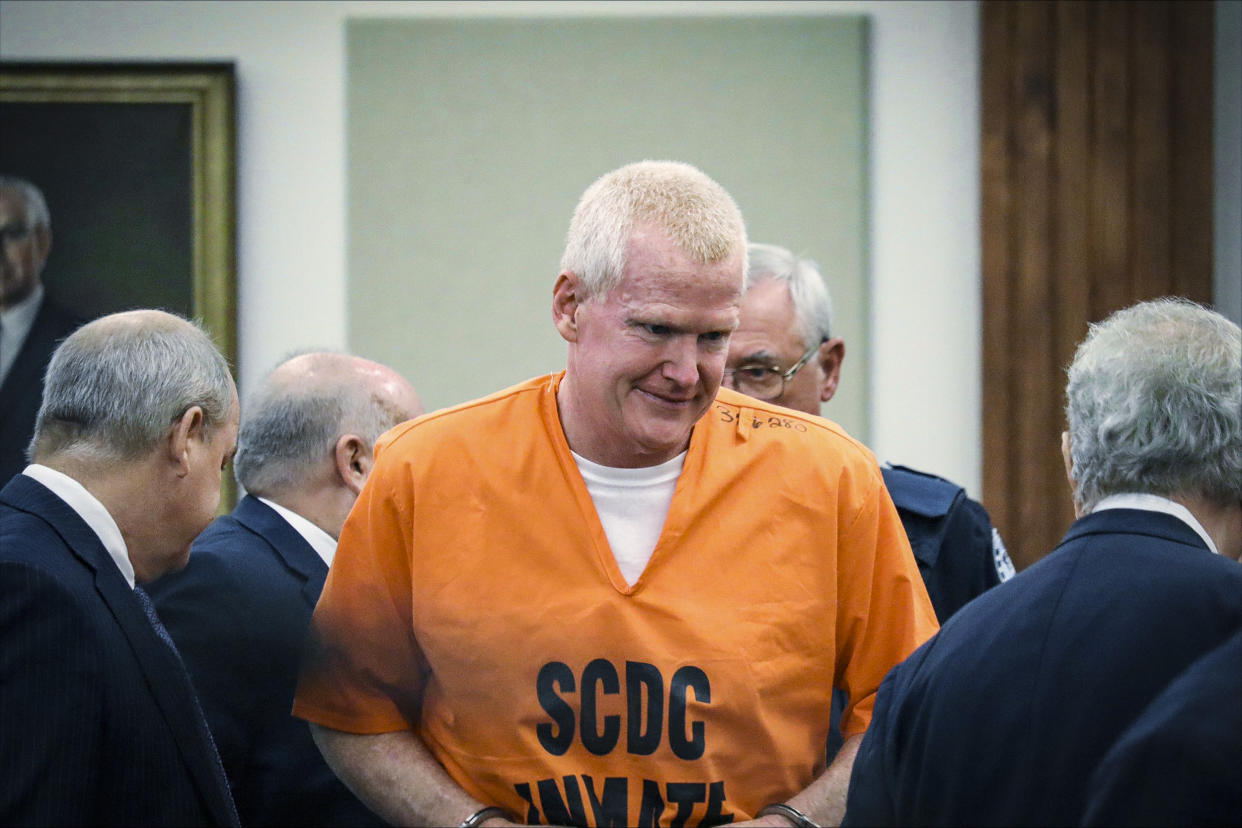 Image: Disbarred attorney Alex Murdaugh arrives in court in Beaufort, S.C. on Sept. 14, 2023.  (James Pollard / AP)