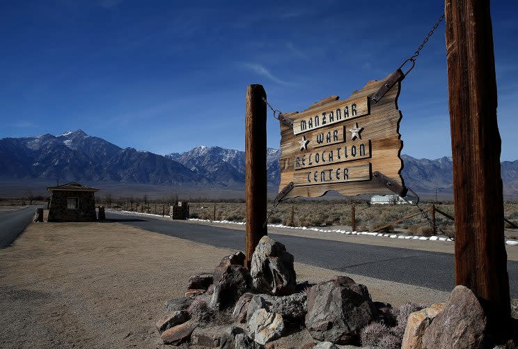 A sign is posted at the entrance to Manzanar National Historic Site on December 9, 2015 near Independence, Calif. (Photo: Justin Sullivan/Getty Images)