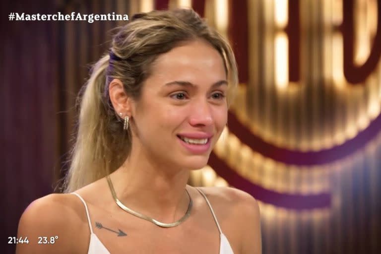 Belén se emocionó y emocionó a los jurados de Masterchef al relatar su historia de vida, el martes por la noche