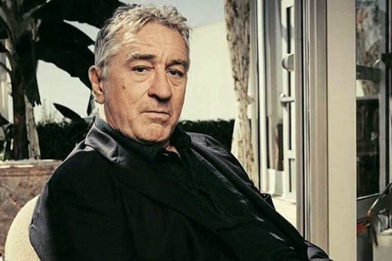 Robert De Niro, de paseo por Nápoles