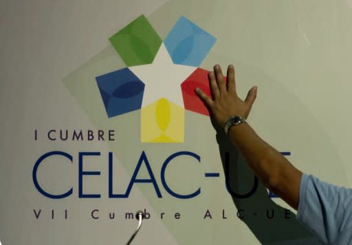 El presidente cubano, Raúl Castro, viajará a Chile para asumir la presidencia de la Celac, en una cumbre que pondrá de relieve la plena inserción de Cuba en América Latina y el fracaso de la política de Estados Unidos hacia la isla comunista, según analistas. (AFP | martin bernetti)