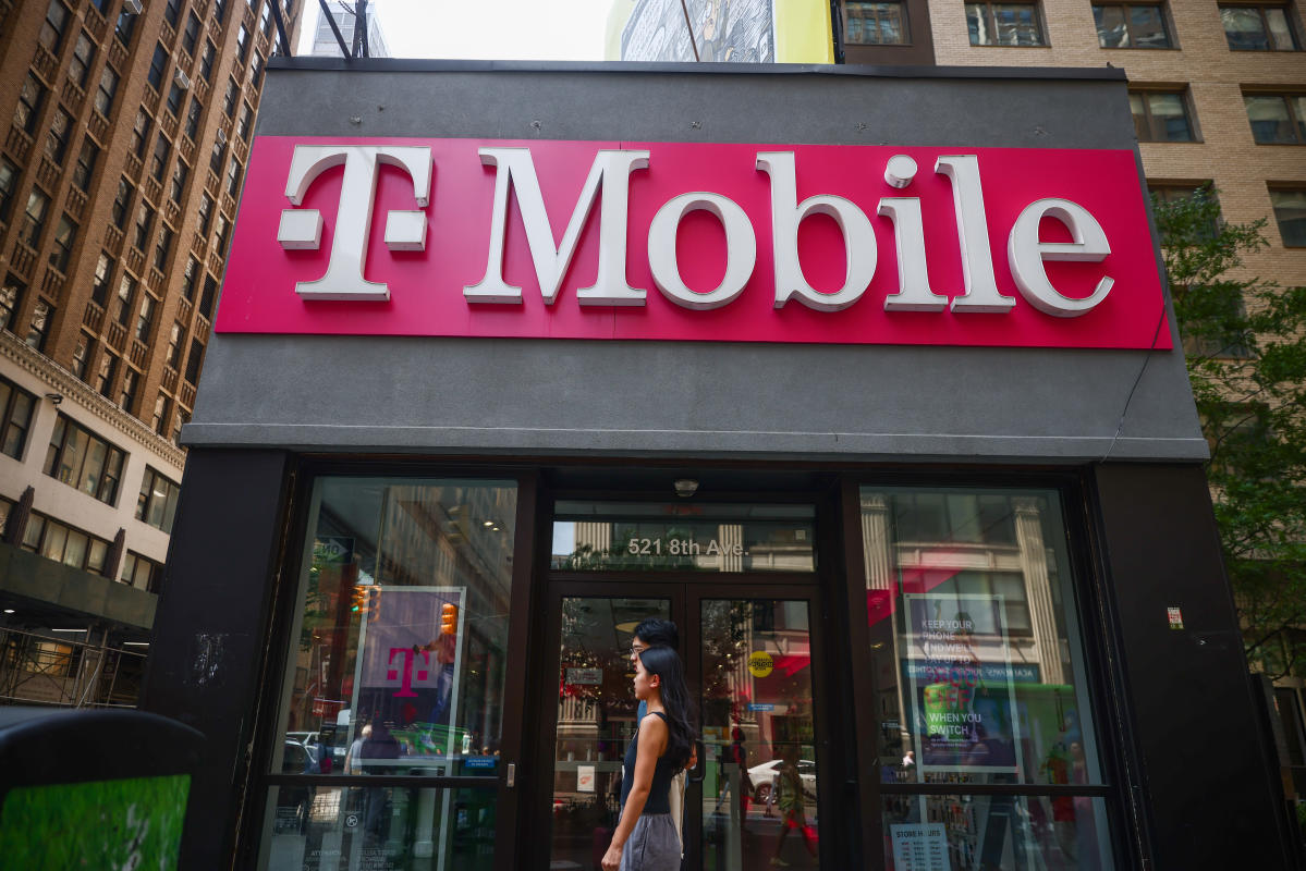 T-Mobile CEO Talks Sprint Merger, iPhone 16 Demand, and What’s Next