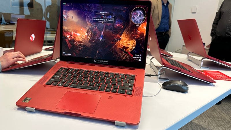A test PC running the upcoming Qualcomm Snapdragon X Elite Chip, getting relatively stable framerates running an emulation of Baldur’s Gate III. - Photo: Kyle Barr / Gizmodo