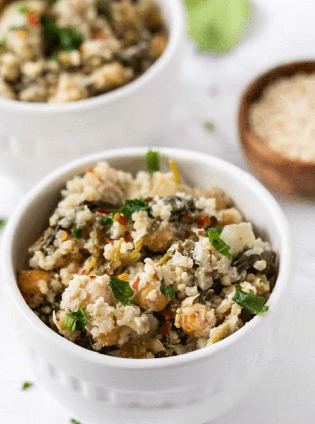 <p><a href="https://www.simplyquinoa.com/spinach-artichoke-quinoa-casserole/" rel="nofollow noopener" target="_blank" data-ylk="slk:Simply Quinoa;elm:context_link;itc:0;sec:content-canvas" class="link ">Simply Quinoa</a></p>