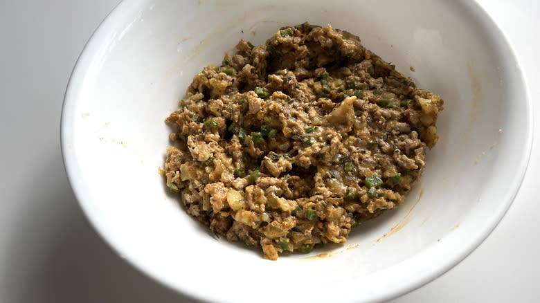 onion/potato/turkey mixture in bowl